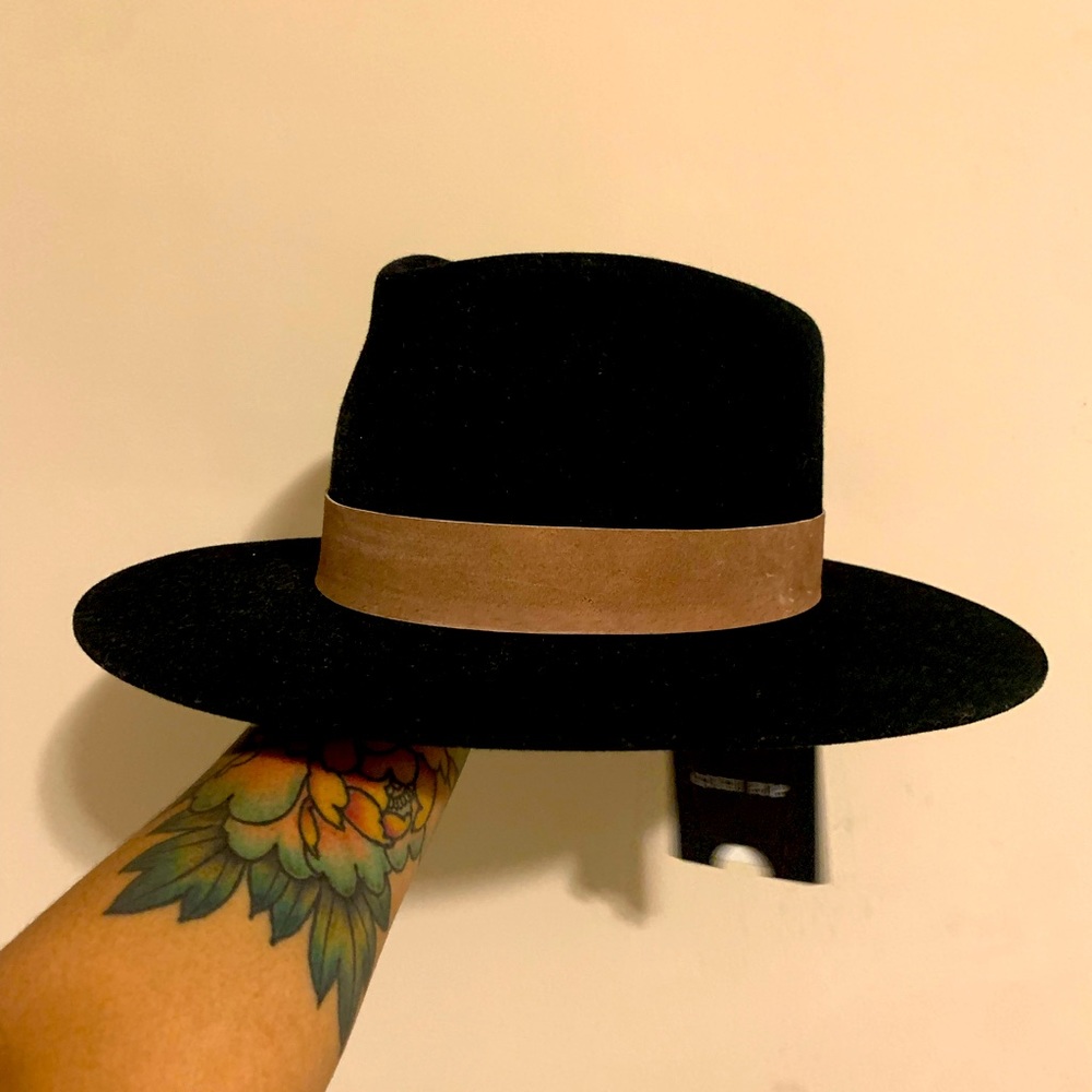 Gigi Pip (Brand New) “Miller Hat”